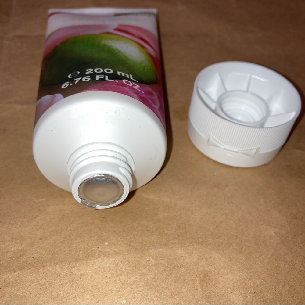 Korres body milk - Picture 2 of 4